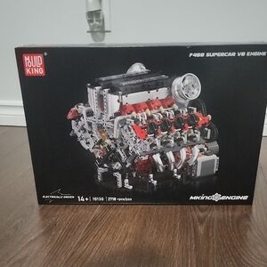 Mould King Supercar V8 Engine Model Kit - Fully Functional